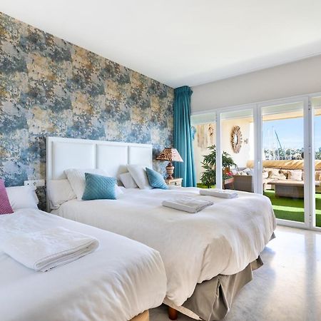Wintowinrentals Luxury And Sea View Inside Puerto Marina Benalmádena Eksteriør bilde
