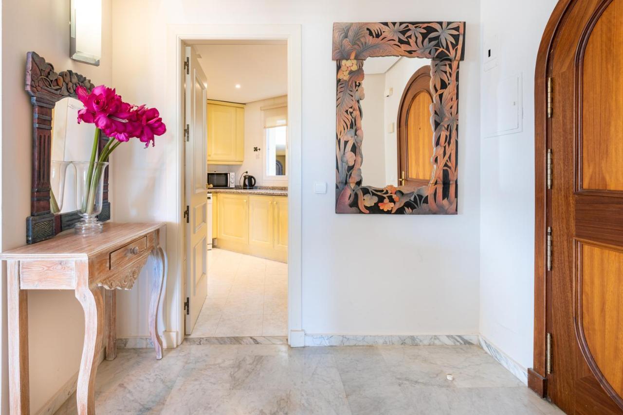 Wintowinrentals Luxury And Sea View Inside Puerto Marina Benalmádena Eksteriør bilde