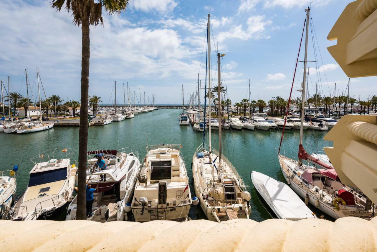 Wintowinrentals Luxury And Sea View Inside Puerto Marina Benalmádena Eksteriør bilde